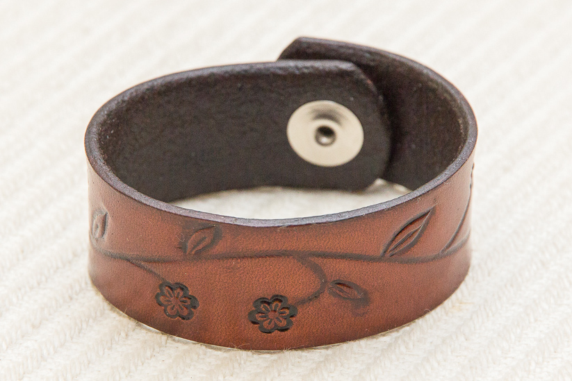Tooled Leather Bracelet | TechLeatherCraft